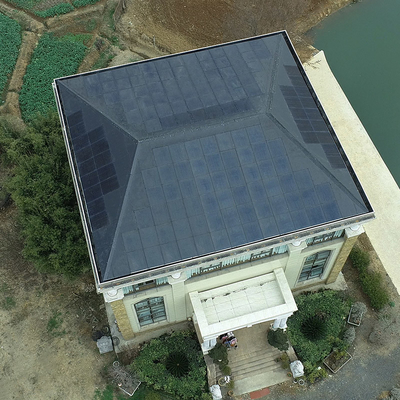 Μονο ηλιακά πλαίσια υψηλής δύναμης Rixin PERC που περιστρέφονται σκιάζοντας την προστασία για τη στέγη