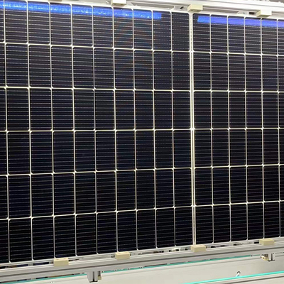 Υψηλή αποδοτικότητα 50KW από τη Monocrystalline στέγη ηλιακών κυττάρων ηλιακών πλαισίων ηλιακών συστημάτων πλέγματος